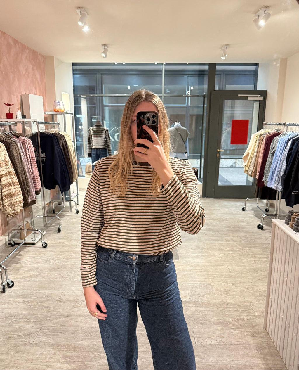 Gestreiftes Shirt braun