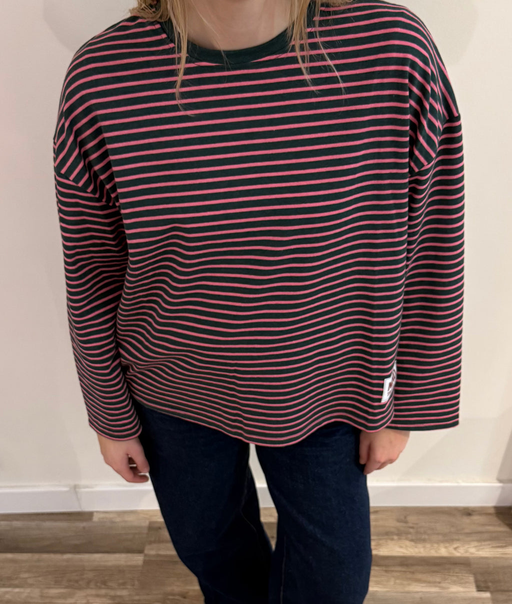 gestreiftes Shirt grün