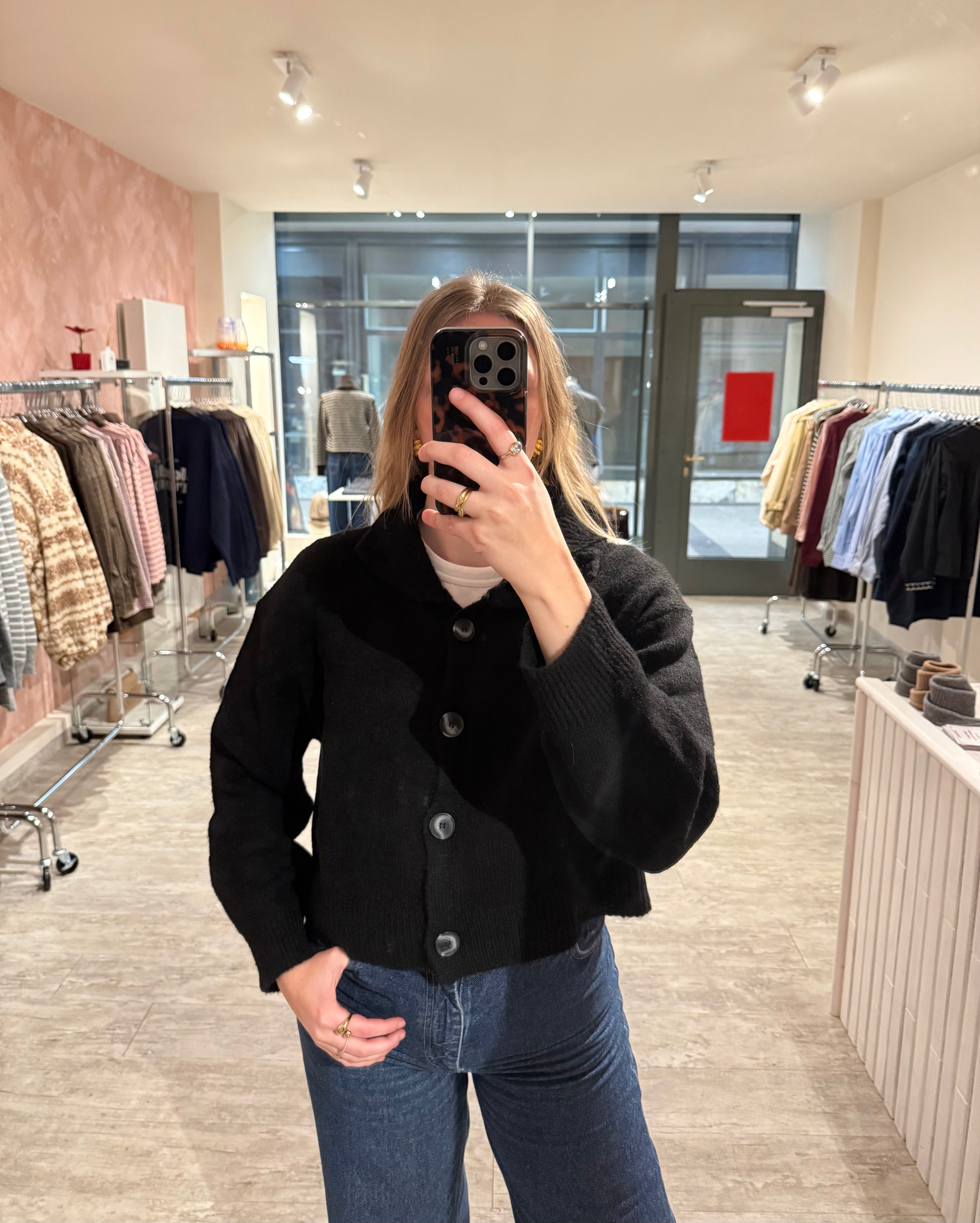 LAKEYLA Strickjacke mit Kragen schwarz